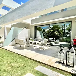 https://paradise-in-la-cala-de-mijas-la-valvega.1costadelsol.com