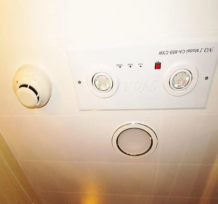 New Chung King Mansion Guest House - Tower C Hong Kong